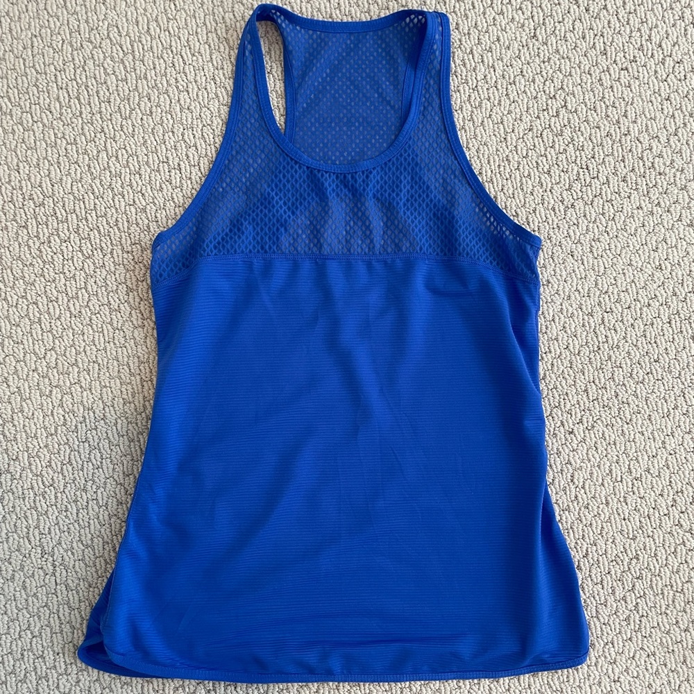 Lorna Jane Blue Energized Excel Tank - Size M - EUC
